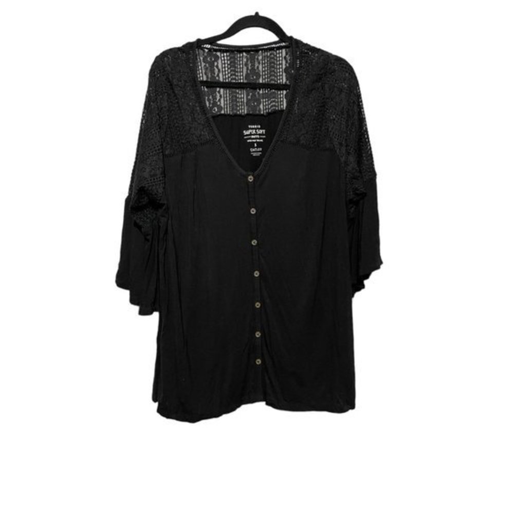 Torrid Bell Sleeve Blouse size 3